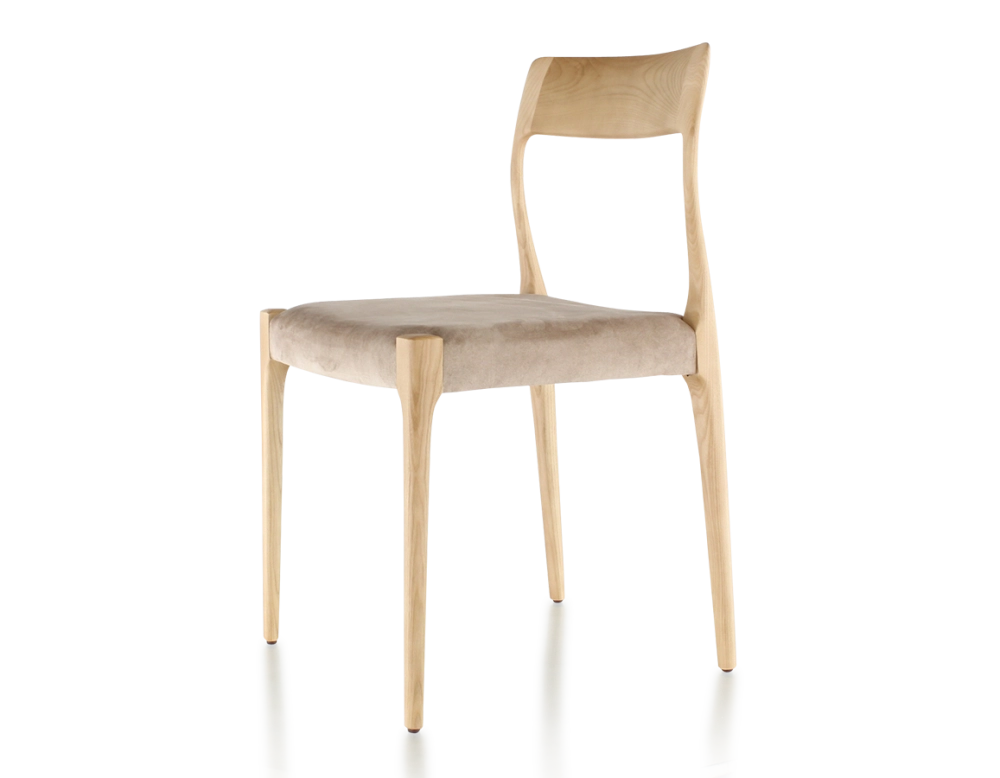 Chaise scandinave bois teinte naturelle assise tissu velours taupe clair Chaise scandinave bois teinte naturelle assise tissu velours taupe clair