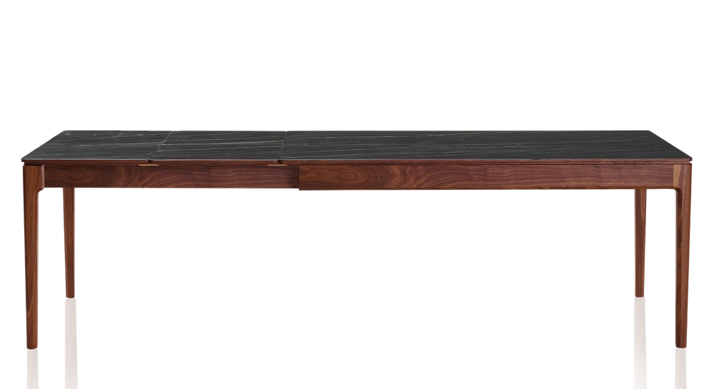 Table extensible 8 à 12 personnes en noyer et céramique allonges céramique avec bois teinte naturelle et plateau et allonges céramique effet marbre noir 180x100 cm
