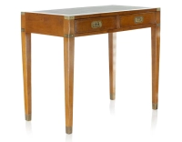 Bureau marine 2 tiroirs bois teinte merisier et cuir vert Bureau marine 2 tiroirs bois teinte merisier et cuir vert