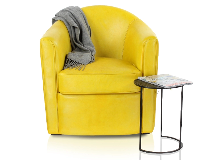 Leather club armchair yellow Leather club armchair yellow