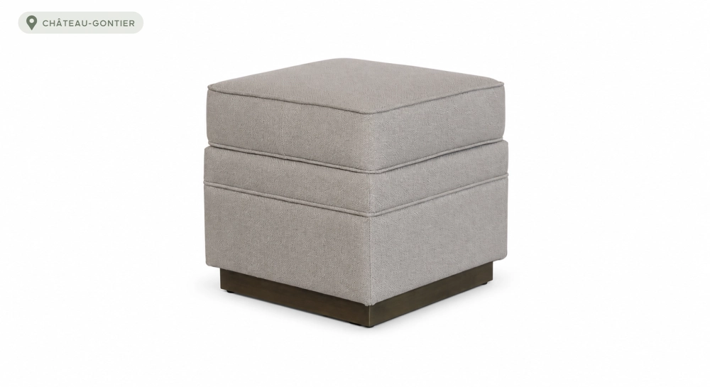 Terracotta velvet fabric pouf