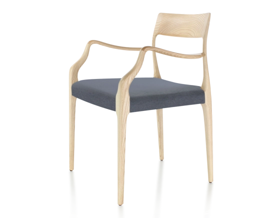 Chaise scandinave avec accoudoirs bois teinte naturelle assise tissu gris