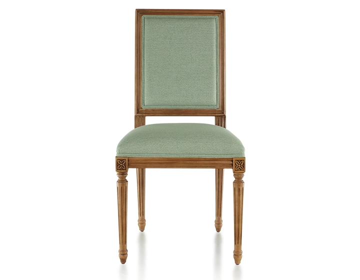 Chaise ancienne style Louis XVI bois teinte ancienne et tissu vert sauge Chaise ancienne style Louis XVI bois teinte ancienne et tissu vert sauge