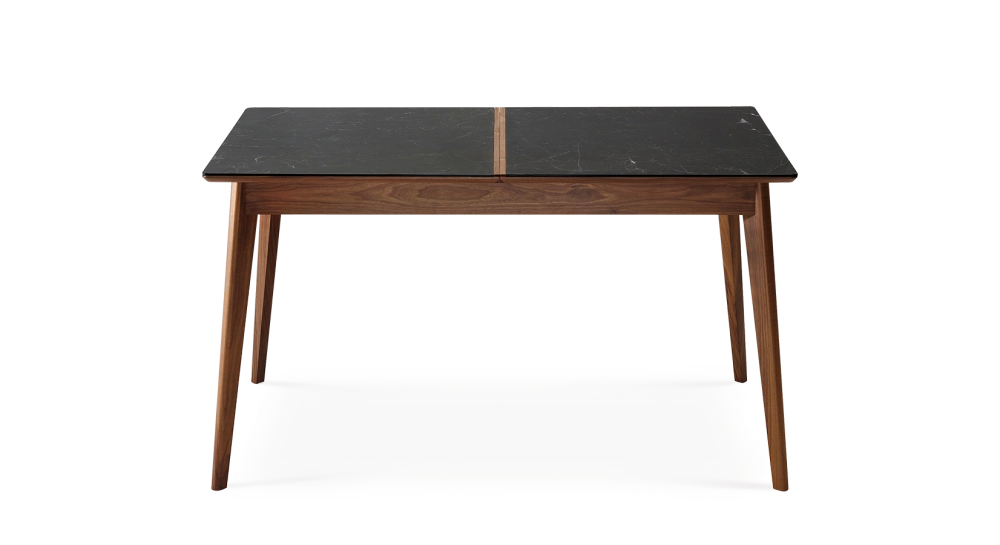 Table salle à manger en noyer et céramique 8 personnes avec bois teinte naturelle et plateau céramique effet ardoise 180x100 cm Table salle à manger en noyer et céramique 8 personnes avec bois teinte naturelle et plateau céramique effet ardoise 180x100 cm