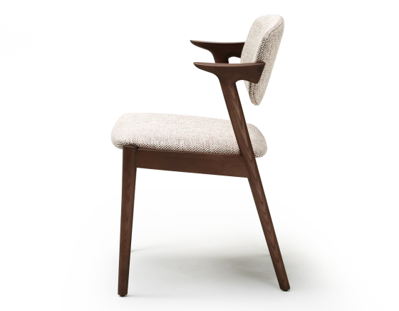 Chaise scandinave bois teinte marron foncé assise tissu fusion