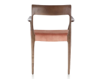 Chaise scandinave avec accoudoirs bois teinte marron foncé assise tissu velours rose pâle Chaise scandinave avec accoudoirs bois teinte marron foncé assise tissu velours rose pâle