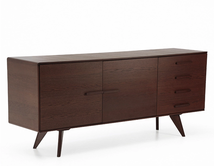 Buffet 3 portes en chêne bois teinte foncé Buffet 3 portes en chêne bois teinte foncé
