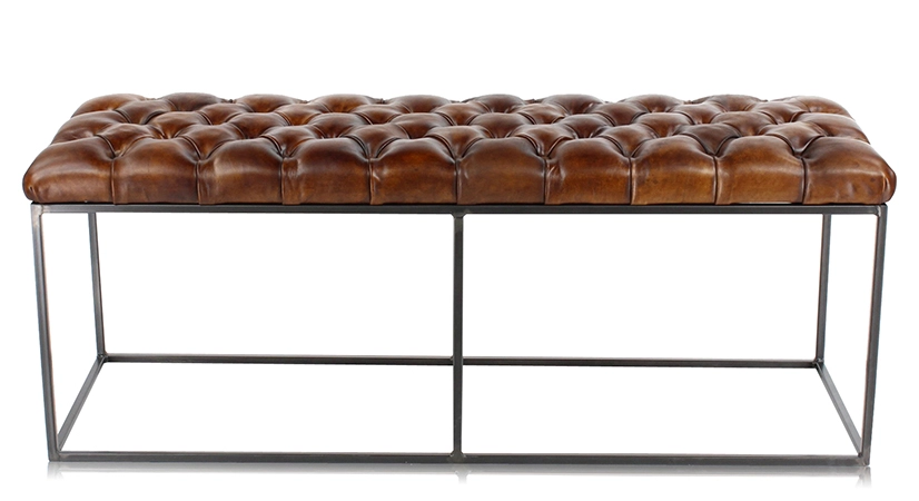 Banc Chesterfield cuir marron vintage Banc Chesterfield cuir marron vintage