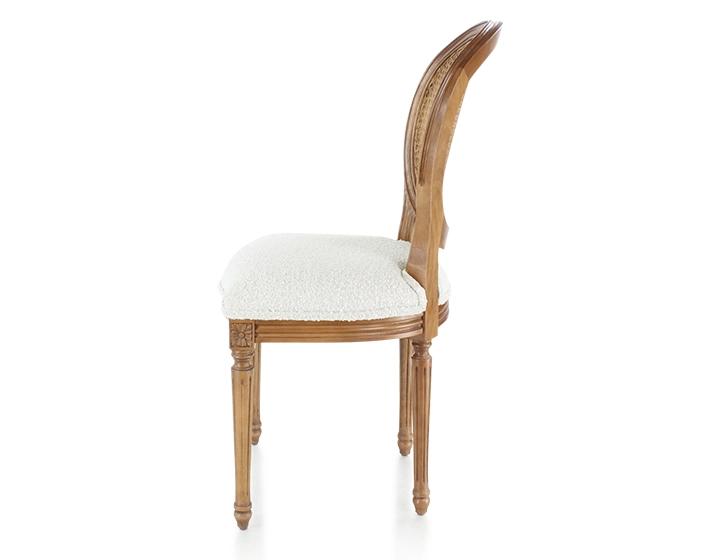Chaise ancienne style Louis XVI bois teinte ancienne dossier canné assise tissu bouclé blanc Chaise ancienne style Louis XVI bois teinte ancienne dossier canné assise tissu bouclé blanc