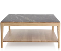 Table basse carrée en chêne et céramique avec tablette en bois teinte naturelle plateau céramique effet marbre noir 100x100 cm