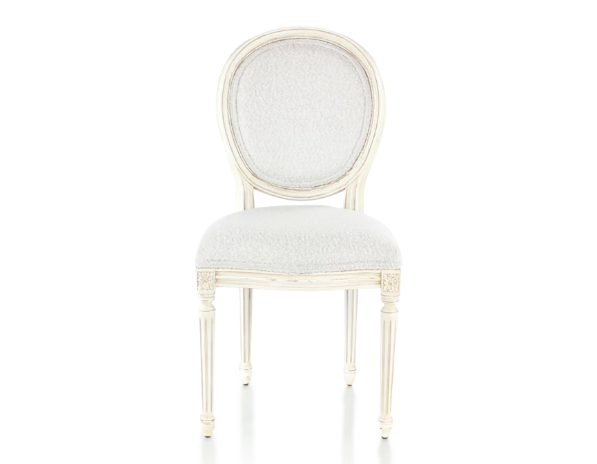 Chaise ancienne style Louis XVI bois teinte blanche cérusée et tissu bouclé blanc