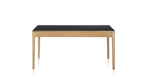 Table salle à manger en chêne et céramique 6 à 8 personnes avec bois teinte naturelle et plateau céramique noir unie 160x100 cm