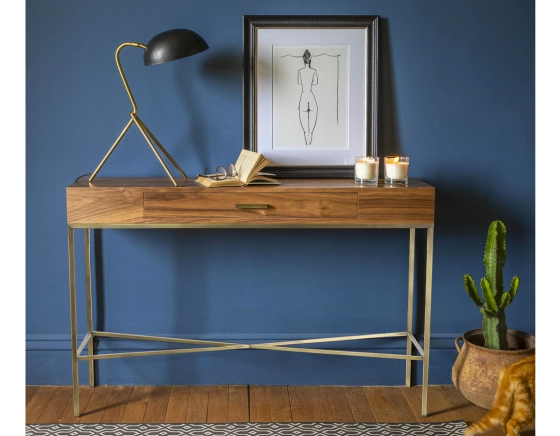 Console design natural tint walnut and brass patina metal 100 cm