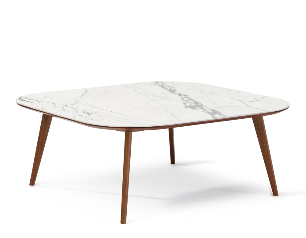 Table basse carré aux angles arrondis F2 en noyer et céramique bois teinte naturelle plateau céramique effet marbre blanc 120x120x40 cm