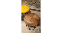 Lot de 3 tabourets de bar vintage cuir jaune, marron soutenu et vert olive