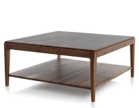 Table basse carrée en noyer et céramique avec tablette en bois teinte naturelle plateau céramique brun oxydé 100x100 cm Table basse carrée en noyer et céramique avec tablette en bois teinte naturelle plateau céramique brun oxydé 100x100 cm