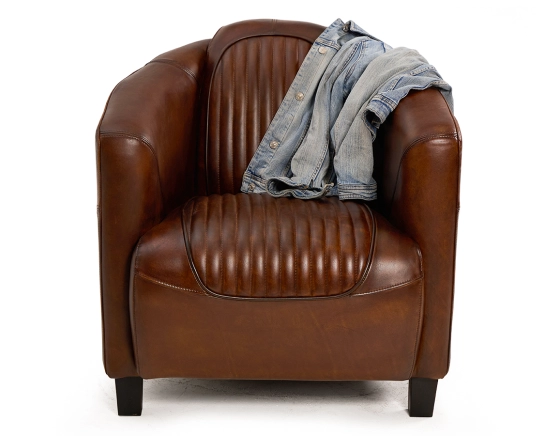 Fauteuil club cuir marron vintage