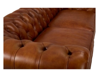 Canapé Chesterfield cuir 3 places marron clair accoudoirs cloutés Canapé Chesterfield cuir 3 places marron clair accoudoirs cloutés