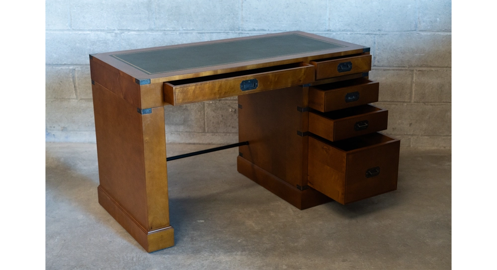 Navy desk in wood and leather bois teinte merisier et cuir vert