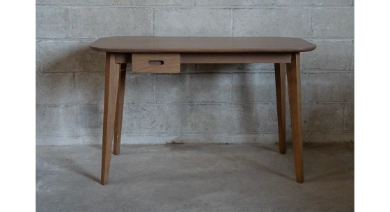 SUPER PARENT Scandinavian desk teinte noyer L120 cm