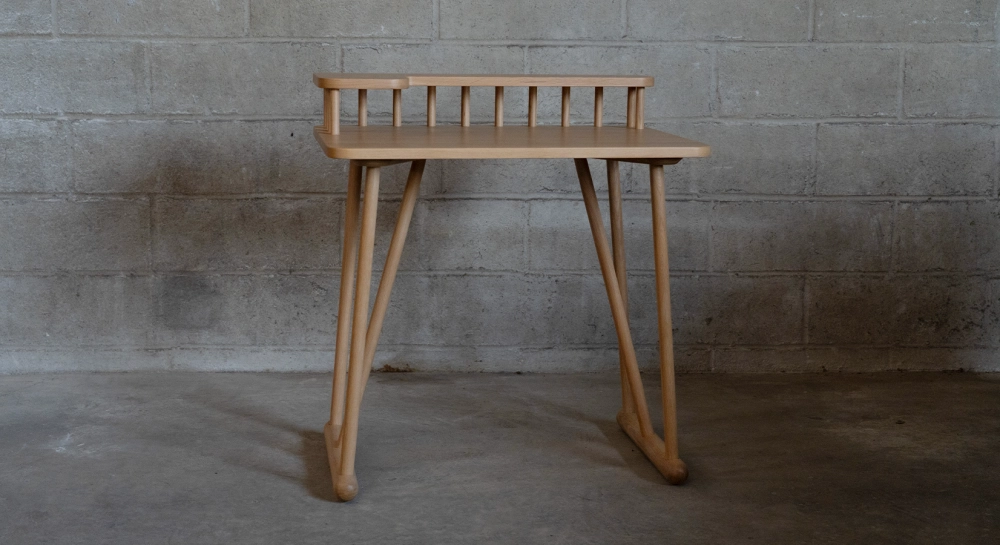 Bureau design en chêne teinte naturelle L80 cm