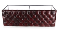 Banc Chesterfield cuir rouge carmin Banc Chesterfield cuir rouge carmin