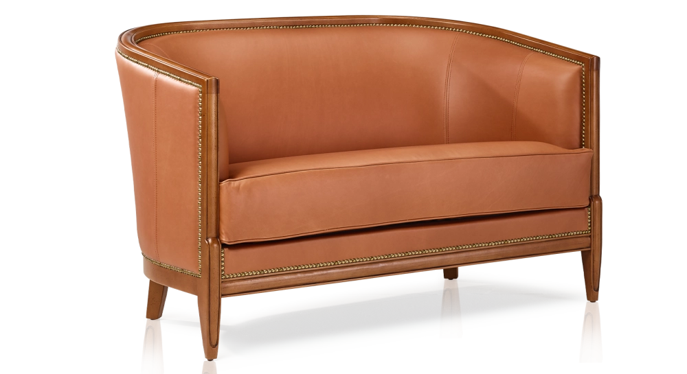 Canapé ancien 2 places accoudoirs moulurés bois teinte ancienne et cuir châtain