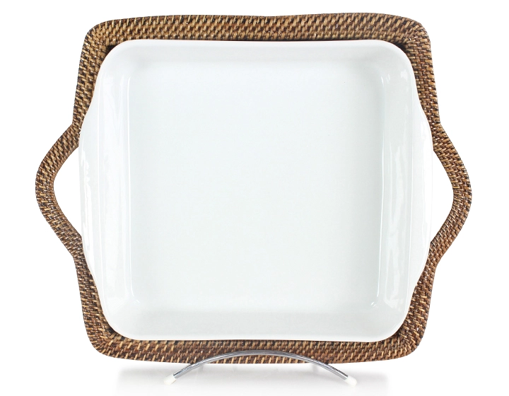 Plat porcelaine carré avec support en fleur de rotin grand modèle Plat porcelaine carré avec support en fleur de rotin grand modèle