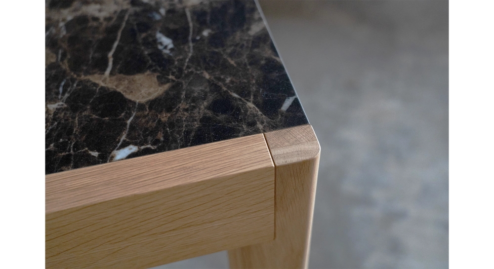 Extensible oak table for 8 to 12 people with slate effect ceramic top and anthracite tinted extensions 160x100 cm