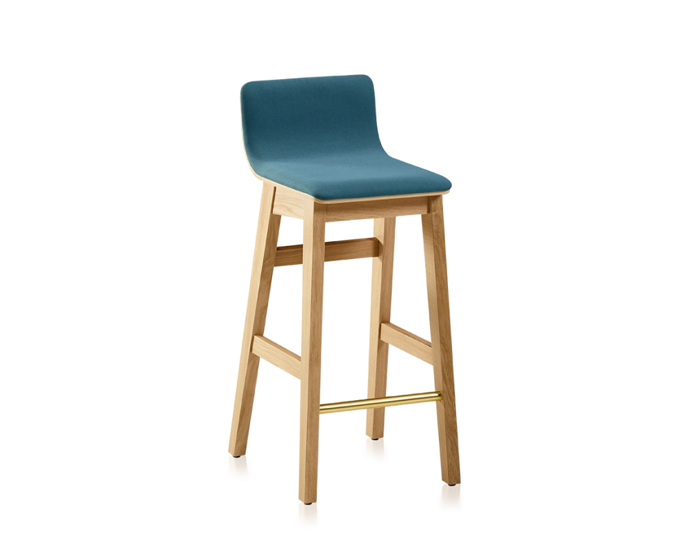 Tabouret de bar en chêne H60 cm bois teinte naturelle assise tissu bleu océan Tabouret de bar en chêne H60 cm bois teinte naturelle assise tissu bleu océan