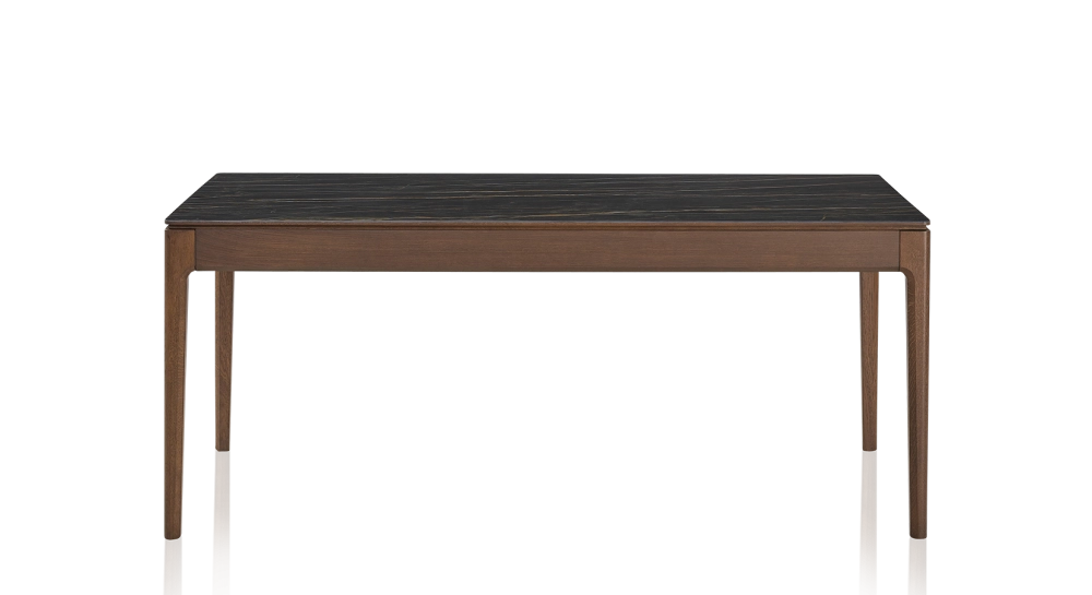 Table salle à manger en chêne et céramique 6 personnes avec bois teinte marron foncé et plateau céramique effet marbre noir 140x100 cm Table salle à manger en chêne et céramique 6 personnes avec bois teinte marron foncé et plateau céramique effet marbre noir 140x100 cm