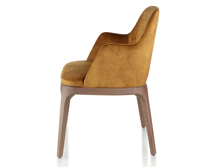 Chaise design avec accoudoirs bois teinte noyer et tissu velours bronze Chaise design avec accoudoirs bois teinte noyer et tissu velours bronze