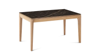 Table extensible 8 à 12 personnes en chêne et céramique allonges céramique avec bois teinte naturelle et plateau et allonges céramique effet marbre noir 180x100 cm