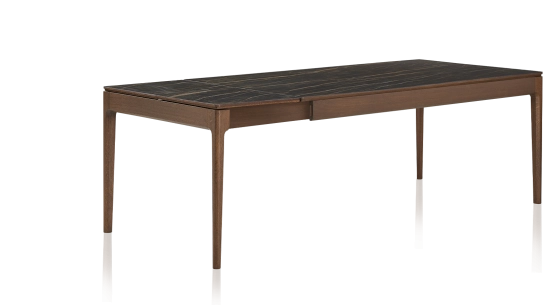 Table extensible 8 à 12 personnes en chêne et céramique allonges céramique avec bois teinte marron foncé et plateau et allonges céramique effet marbre noir 160x100 cm