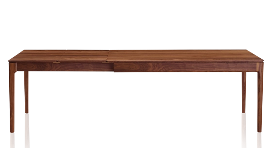 Table extensible 8 à 10 personnes en noyer avec plateau et allonges bois teinte naturelle 180x90 cm