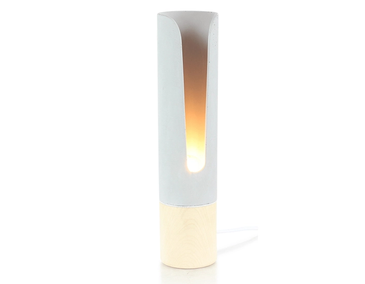 Lampe à poser en bois et béton Lampe à poser en bois et béton