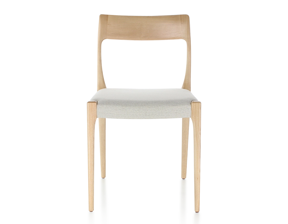Chaise scandinave bois teinte naturelle assise tissu beige naturel Chaise scandinave bois teinte naturelle assise tissu beige naturel