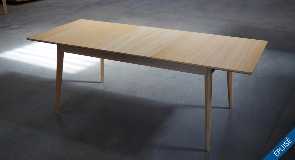 Table extensible en chêne 8 à 10 personnes avec plateau et allonges bois teinte naturelle 160x90 cm Table extensible en chêne 8 à 10 personnes avec plateau et allonges bois teinte naturelle 160x90 cm