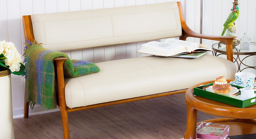 Canapé scandinave cuir 2 places beige Canapé scandinave cuir 2 places beige