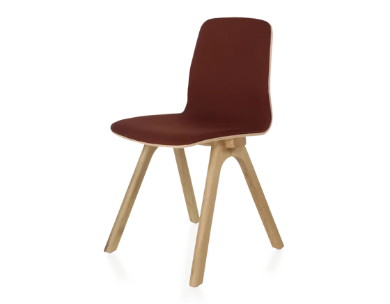 Chaise design en chêne tapissé bois teinte naturelle assise tissu bordeaux