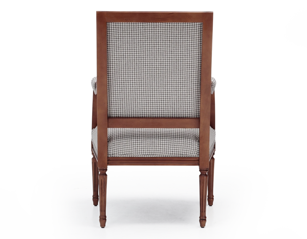 Sillón antiguo estilo Luis XVI SIN STOCK MDE ELIMINAR