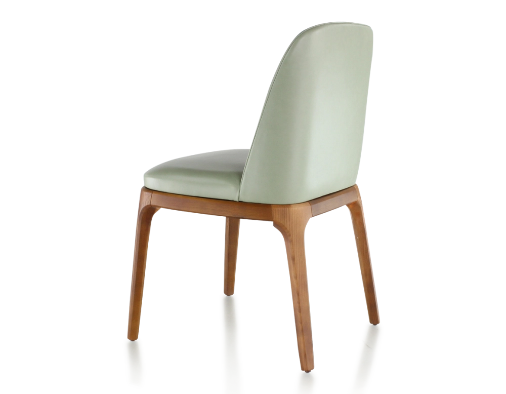 Chaise design bois teinte merisier et cuir cuir vert sauge Chaise design bois teinte merisier et cuir cuir vert sauge