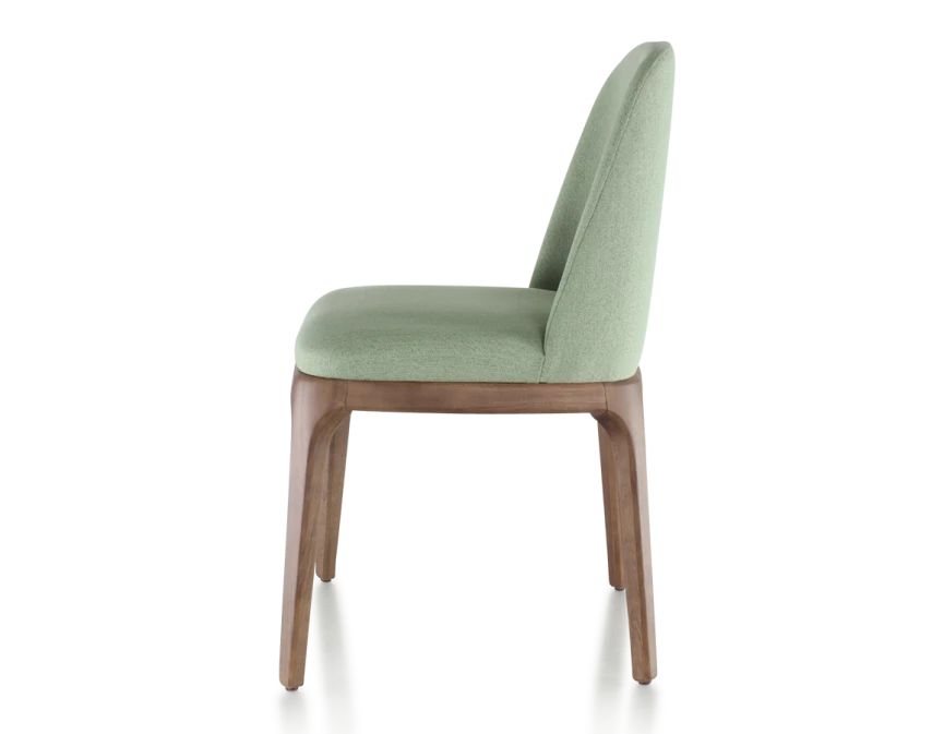 Chaise design bois teinte marron foncé et tissu vert sauge