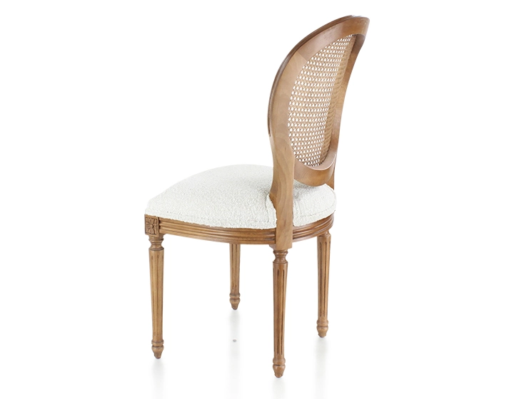 Chaise ancienne style Louis XVI bois teinte ancienne dossier canné assise tissu bouclé blanc Chaise ancienne style Louis XVI bois teinte ancienne dossier canné assise tissu bouclé blanc