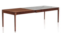 Table extensible 8 à 14 personnes en noyer et céramique allonges bois avec bois teinte naturelle et plateau céramique effet marbre blanc 210x100 cm Table extensible 8 à 14 personnes en noyer et céramique allonges bois avec bois teinte naturelle et plateau céramique effet marbre blanc 210x100 cm
