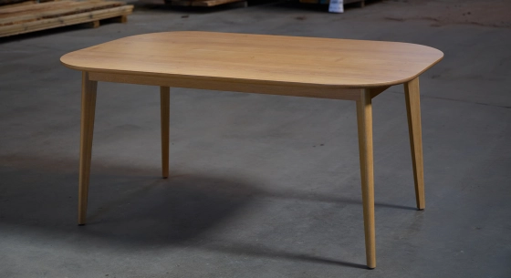 Table salle à manger en chêne 6 personnes teinte naturelle 160x100 cm