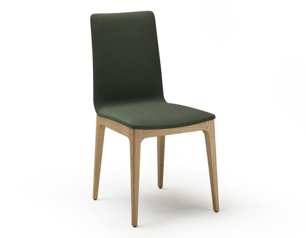 Chaise design bois teinte naturelle assise tissu vert forêt Chaise design bois teinte naturelle assise tissu vert forêt
