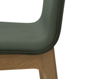 Chaise design bois teinte naturelle assise tissu vert forêt Chaise design bois teinte naturelle assise tissu vert forêt