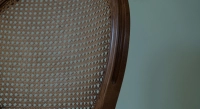 Chaise ancienne style Louis XVI dossier canné bois teinte ancienne assise tissu beige Chaise ancienne style Louis XVI dossier canné bois teinte ancienne assise tissu beige