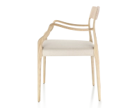 Chaise scandinave avec accoudoirs bois teinte naturelle assise tissu chevron beige Chaise scandinave avec accoudoirs bois teinte naturelle assise tissu chevron beige